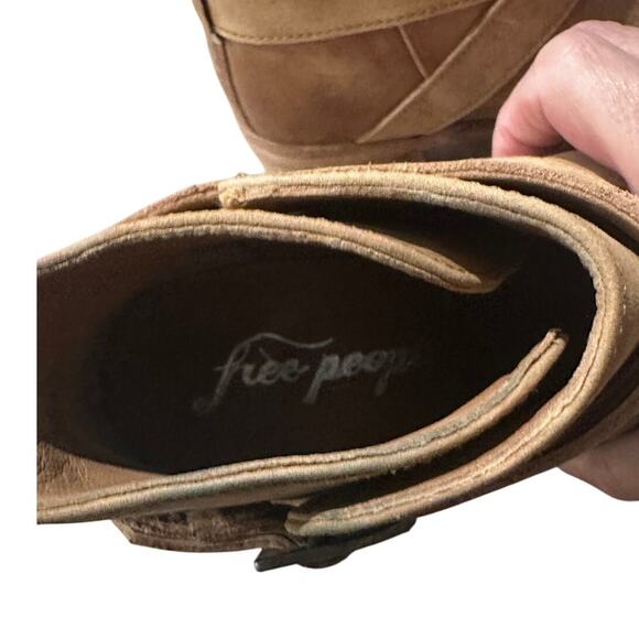 Free People Back Loop Leather Ankle Boots Tan Western Boho Chic, size 6 (36) - Picture 6 of 10